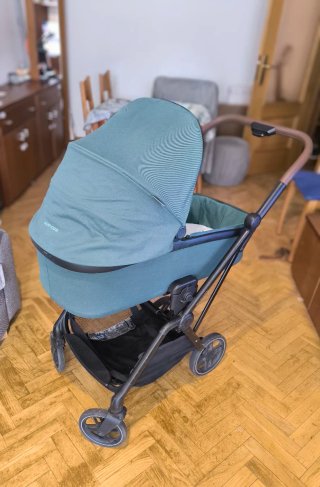 Maxi-Cosi Leona 2 Silla y Capazo