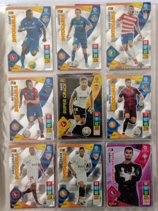 Álbum Adrenalyn 2021-22 con 385 cromos