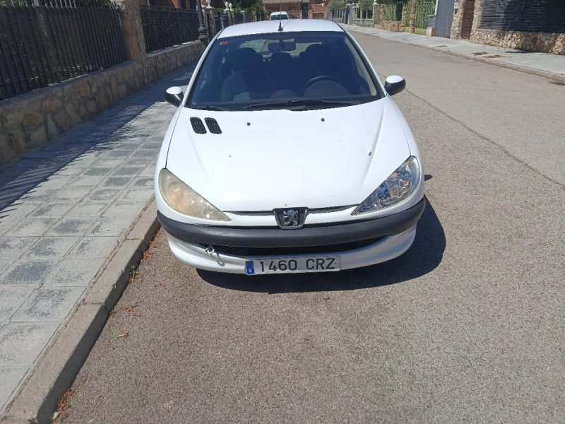 Peugeot 206 2004 - foto 1
