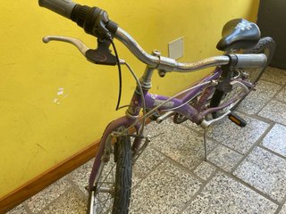 Bicicleta Decathlon 20 Morada