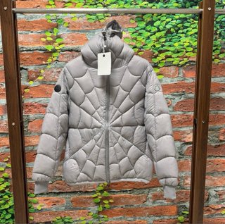Chaqueta Moncler x Spiderman Gris