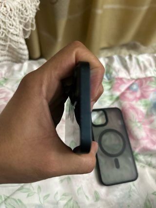iPhone 14 normal, batería 85%