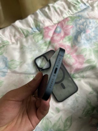 iPhone 14 normal, batería 85%