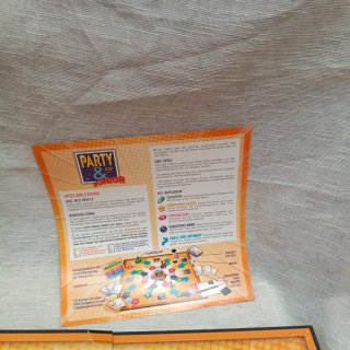 Party & Co. Junior - Juego de Mesa