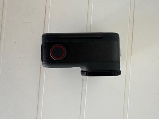 Insta360 Ace Pro 2 8K Leica + 2 Baterías