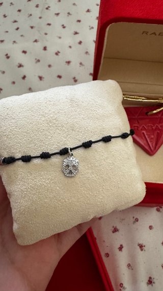 Pulsera Rabat Calavera Hilo Negro Oro blanco