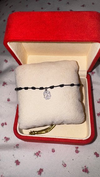 Pulsera Rabat Calavera Hilo Negro Oro blanco