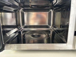 Microondas Teka Inox 1000W 48’5cm x 34 cm x 29 cm