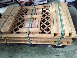 Jardinera con celosía de madera Palmako Gerda 80x40x138cm