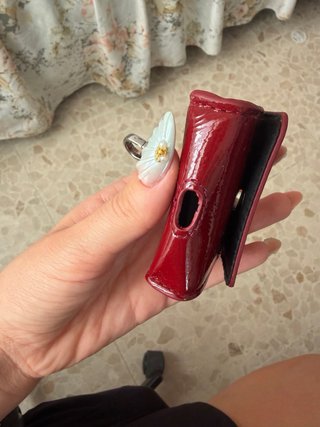 Estuche AirPods Jean Paul Gaultier Rojo