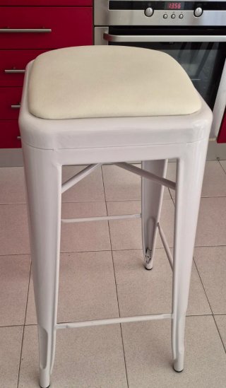 Taburetes blanco alto