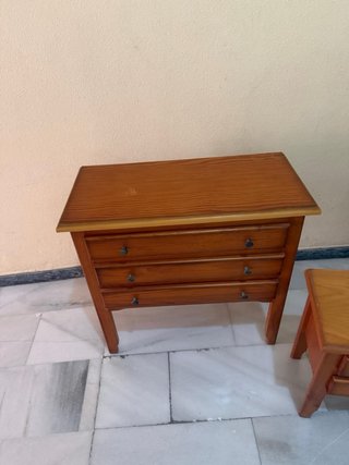 Cómoda y 2 Mesitas de Noche Madera