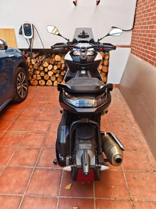 Peugeot XP 400GT Scooter