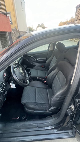 SEAT Leon 2004