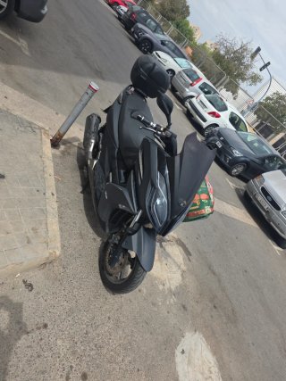 Kymco K-XCT 125 Negra