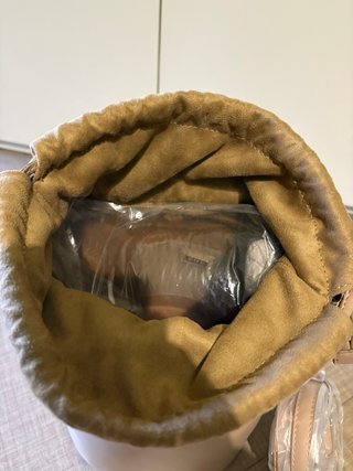 Borsa secchiello Carpisa Beige Nude Nuova
