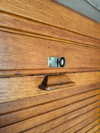 Mueble archivador madera antiguo