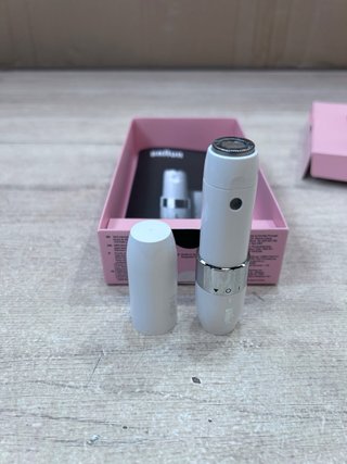Depiladora Facial Braun FS1000 sin pila