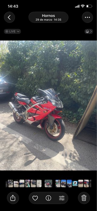 Kawasaki ZX6-R 2001 Roja y Negra