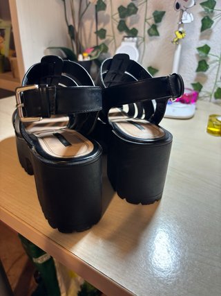 Sandalias de plataforma negras