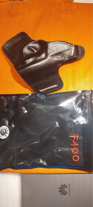 Fondina Vega Holster in pelle