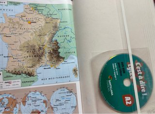 C'est à dire! Lycée A2 livre de l ́éléve