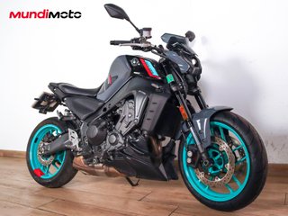 YAMAHA MT 09