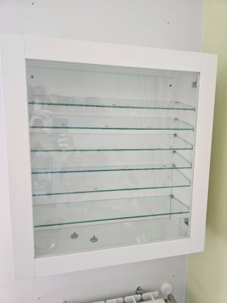 Vitrina expositor Besta Ikea con led