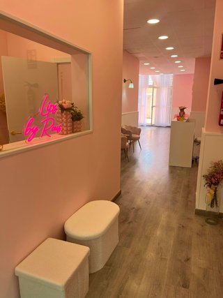 R-7940754 Traspaso Centro de Estetica en Mataro