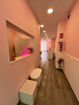 R-7940754 Traspaso Centro de Estetica en Mataro