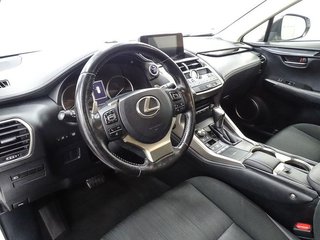 Lexus NX   2.5 300h Business 2WD