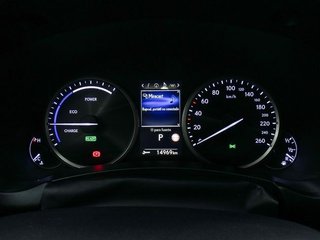 Lexus NX   2.5 300h Business 2WD