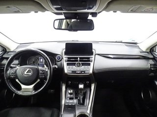 Lexus NX   2.5 300h Business 2WD