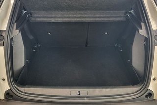 Peugeot 2008   Active Pack Puretech 100 SS 6 Vel. MAN