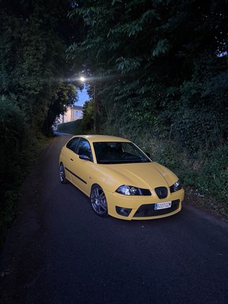 SEAT Ibiza 2004