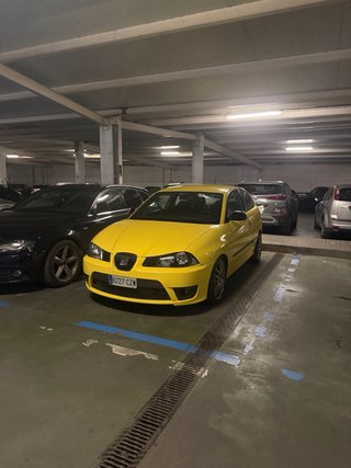 SEAT Ibiza 2004