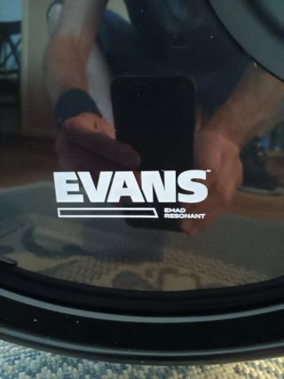 Cascos batería acústica + parches nuevos