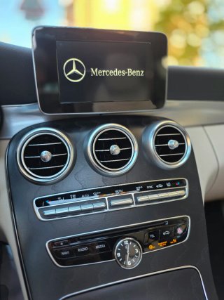 Mercedes-Benz Clase C220