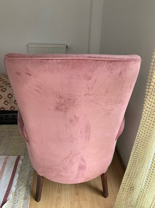 Sillón de terciopelo rosa