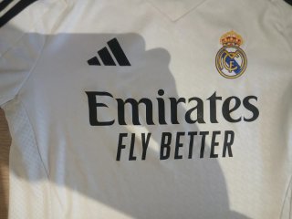 Equipación Real Madrid 24/25 Adidas talla 11-12