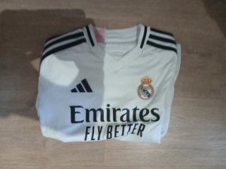 Equipación Real Madrid 24/25 Adidas talla 11-12