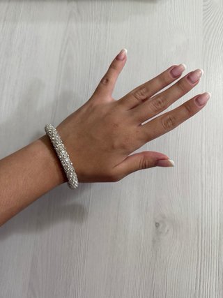 Pulsera de brillos. Talla media. Sin estrenar.