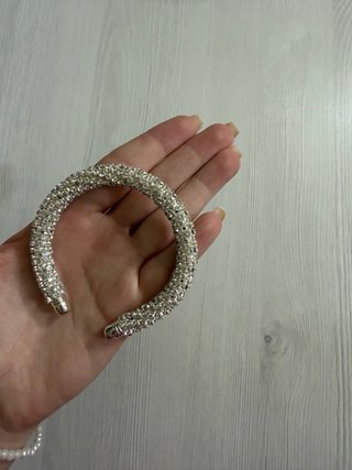Pulsera de brillos. Talla media. Sin estrenar.