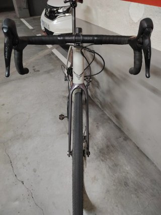 Bicicleta Gravel FELT BREED 30 TALLA 56