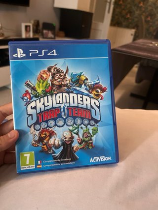 Skylanders Trap Team PS4