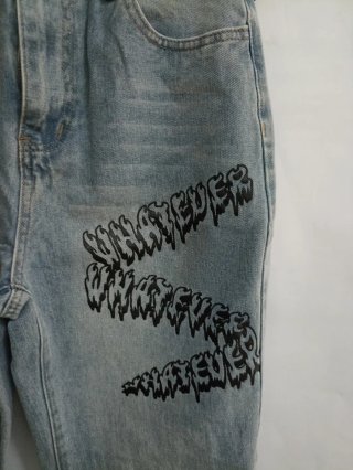 Pantalón vaquero mujer con parches