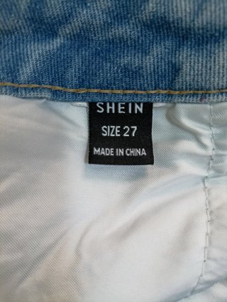 Pantalón vaquero mujer con parches