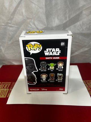 Funko Pop! Star Wars Darth Vader 01