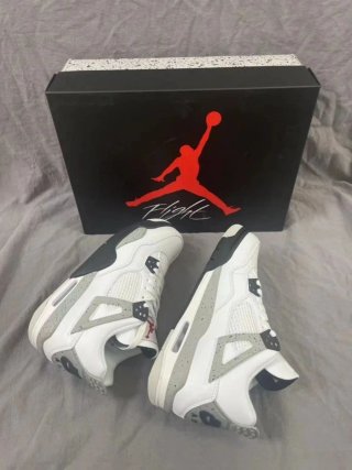 Zapatillas Jordan 4 Talla 40 Nuevas