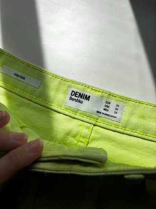 Falda verde Bershka